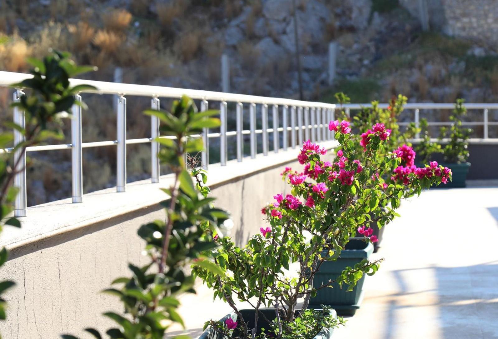Grand Faik Hotel Çeşme Kültér fotó